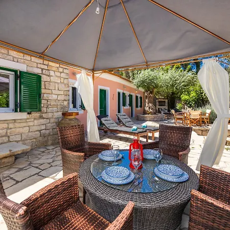 Levrecchio Apartment *